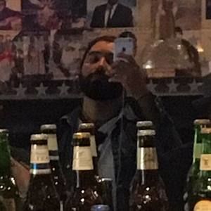 Meet your Posher, Luis